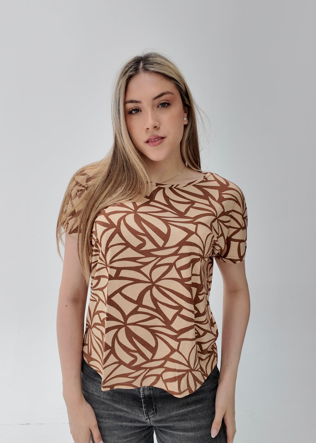 Remera Brown Leaf