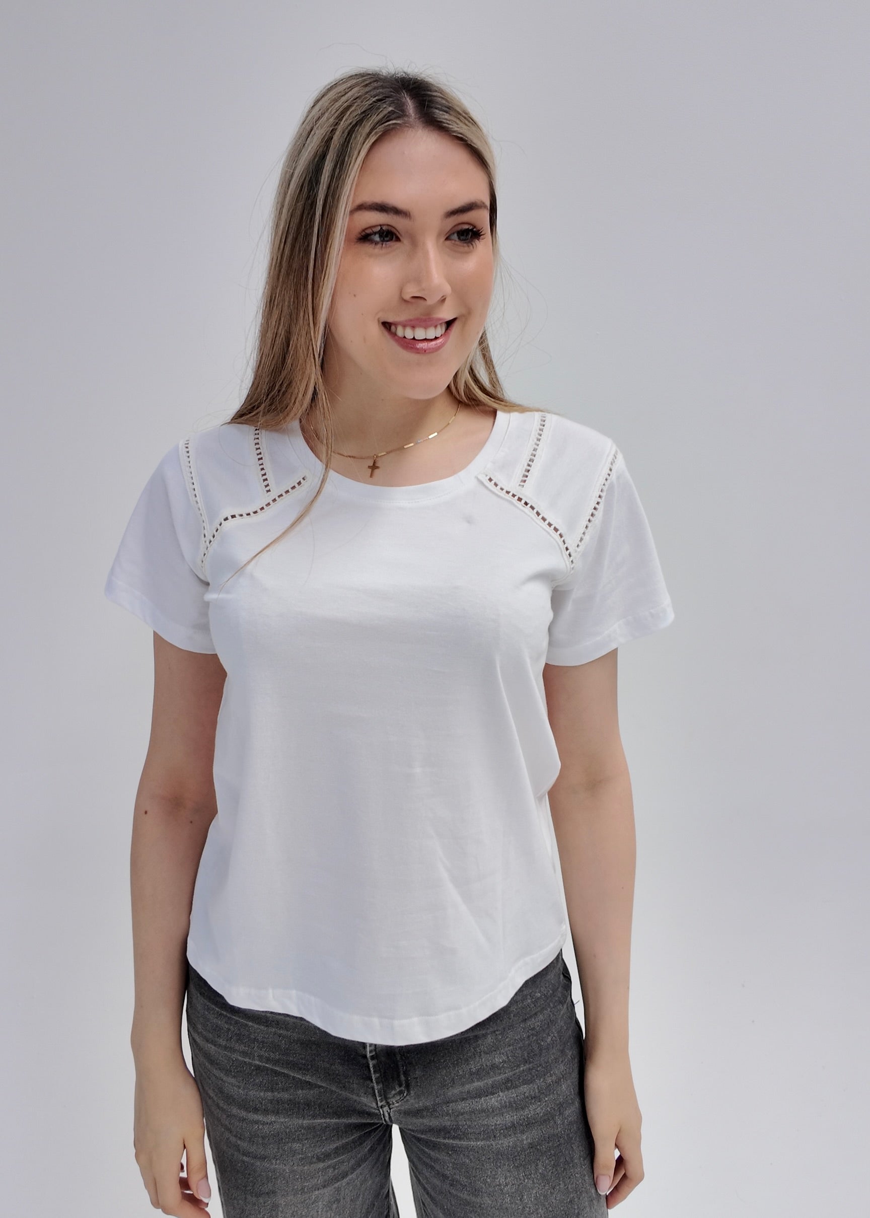 Broderie Basic