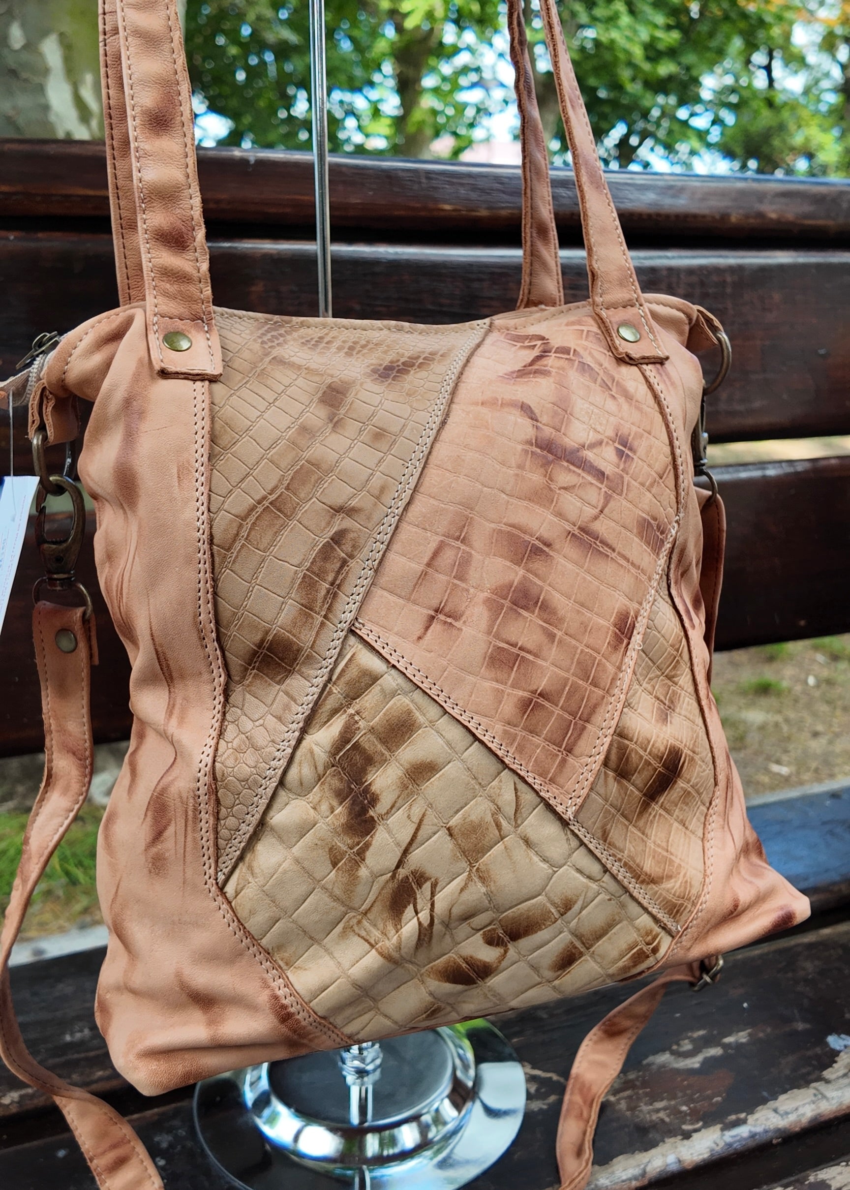 Cartera de cuero Zura