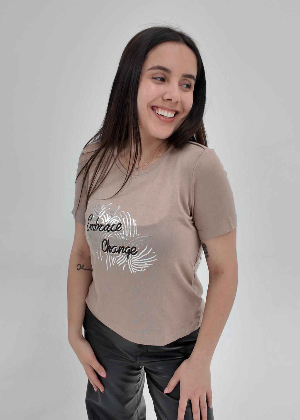 Remera Lara