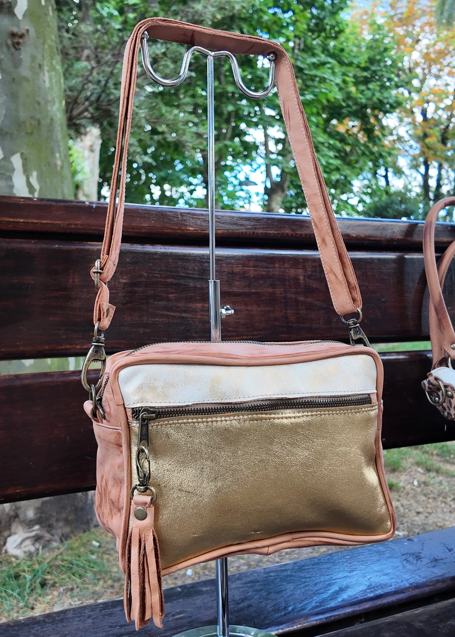 Cartera de cuero Naclis