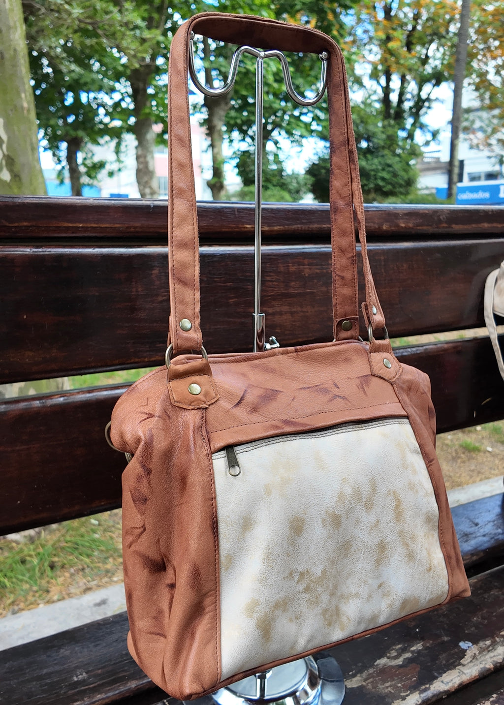 Cartera de cuero Onnis