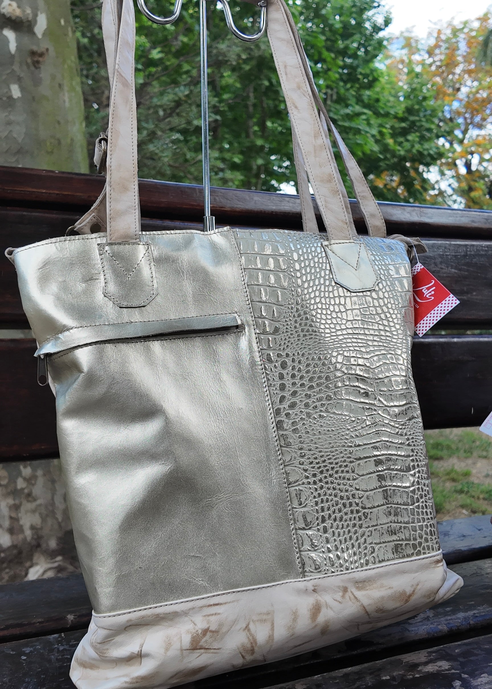 Cartera de cuero Irilis