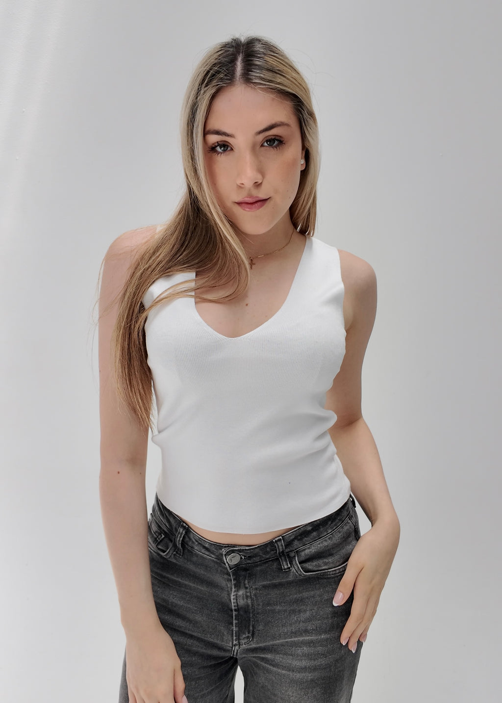 Top Knit Withe