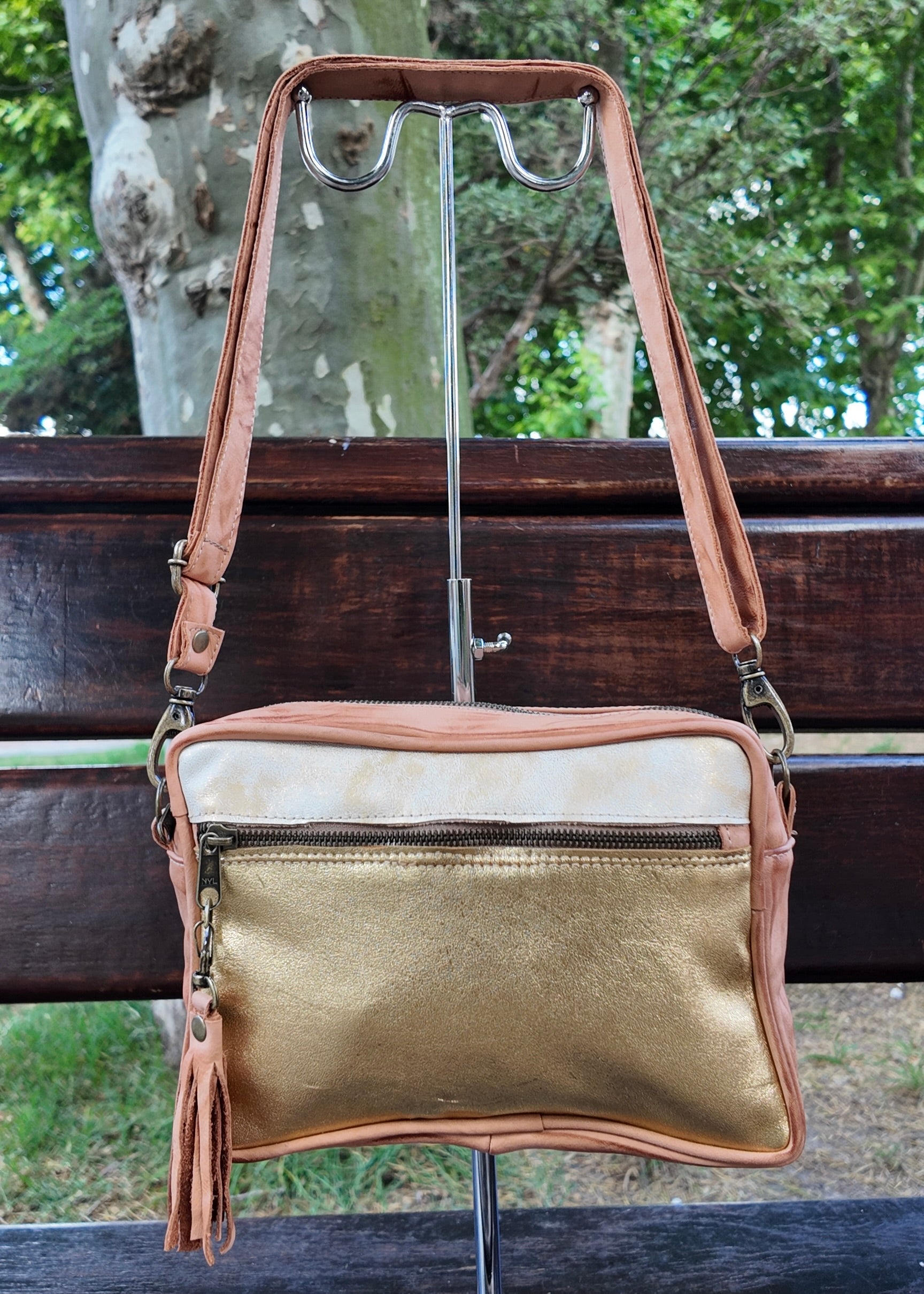 Cartera de cuero Naclis