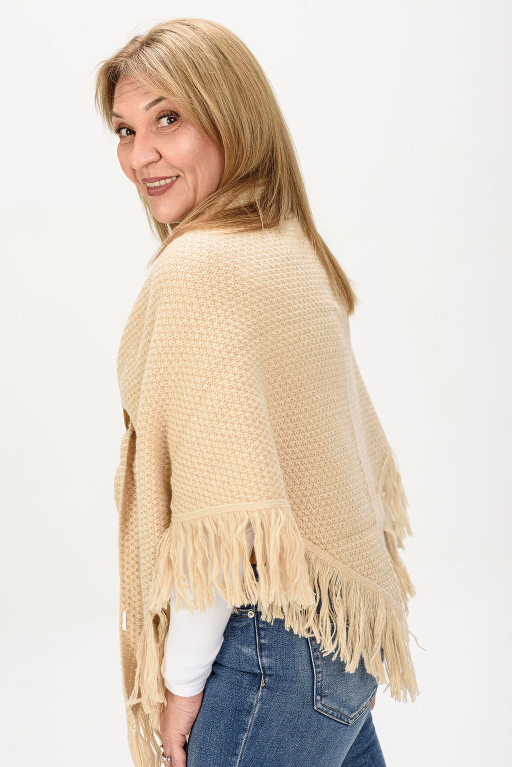Poncho Julia