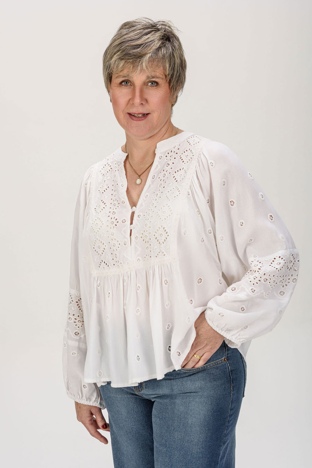 Blusa Broderie